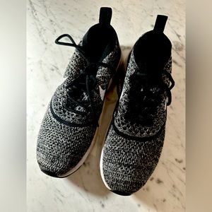 Nike  Air Max Theta Ultra knit sneakers